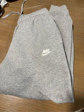 Nike Gray Fleece Sweatpants